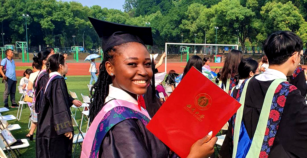 Ifeoma Amuche: Nigerian Emerges Best Graduating Student At Chinese University - Peter Obi Reacts - ioiNEWS.org Ifeoma Amuche: Nigerian Emerges Best Graduating Student At Chinese University - Peter Obi Reacts