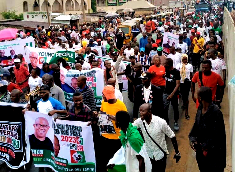 Enugu State: Fans Turned Peter Obi's Tax Payment Exercise to Birthday Funfair - ioiNEWS.org