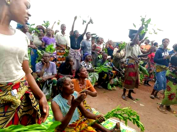 Benue State: Traumatised Women Stand Against Fulani Herdsmen Terrorism - ioiNEWS.org