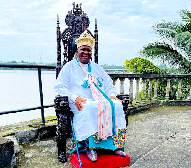 Obong of Calabar Saga: Edidem Ekpo Okon Abasi V Officially Recognised after 15 years Tussle - ioiNEWS.org