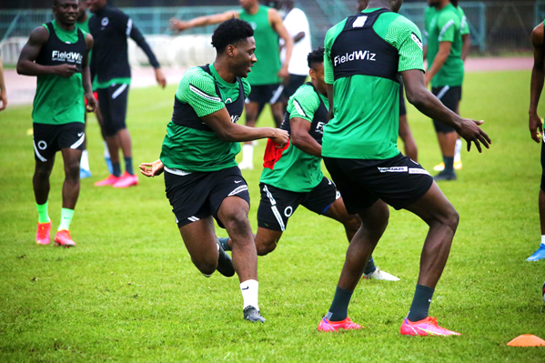 Super Eagles' Training Camp Commences in Abu Dhabi as Squad Gears Up for 2023 AFCON in Cote d'Ivoire - ioiNEWS.org