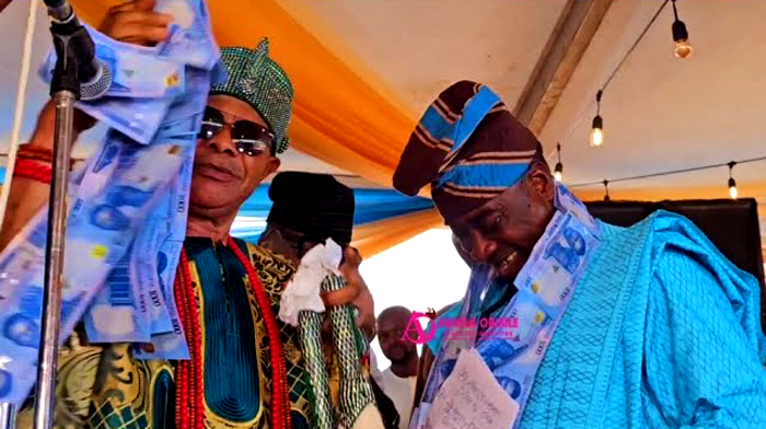 NOA Frowns At Ogun Monarch for Naira Abuse at Public Event - ioiNEWS.org