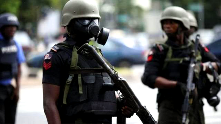 Enugu Police Parade Alleged Akutara Monarch Killers, Unveil Abduction Cartel - ioiNEWS.org