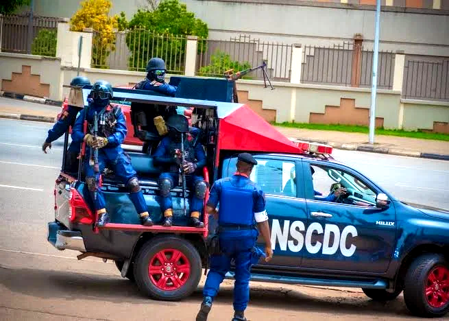 Akwa Ibom: NSCDC Arrests Oil Thieves and Illegal Miners - ioiNEWS.org