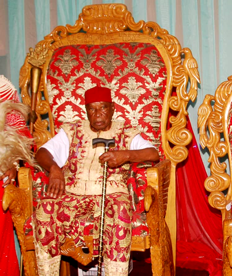 Longest-Reigning Imo Monarch, Eze Onwuka Anyanwu, Passes at 108 - ioiNEWS.org